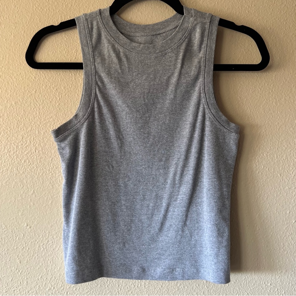 Grey high neck‎ crop top